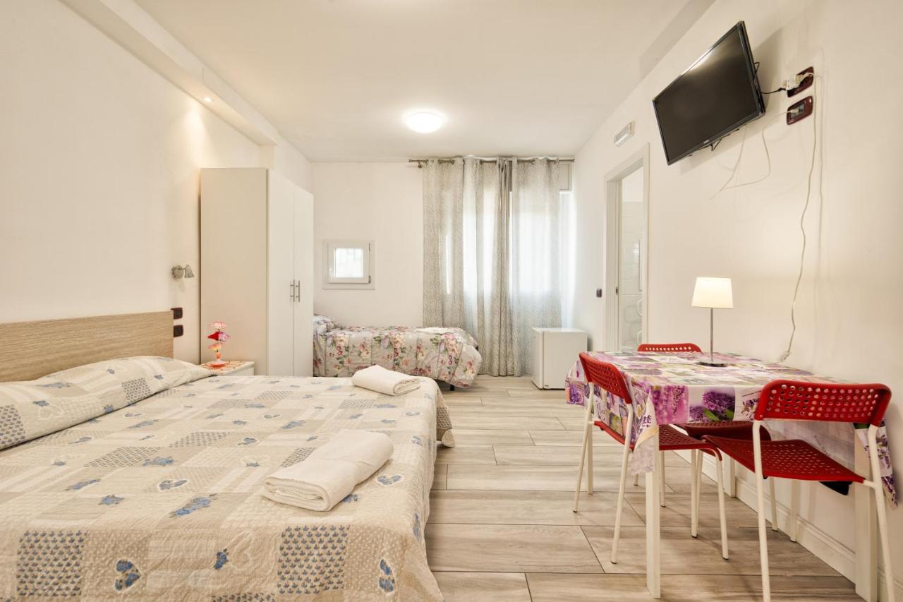 Venice Pink House Hotel Municipalità di Municipalità di Marghera Kültér fotó